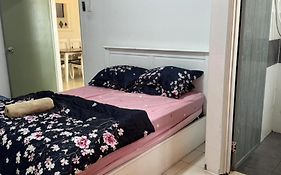 Ayaan Bloom Budget Homestay Free Wifi & Netflix